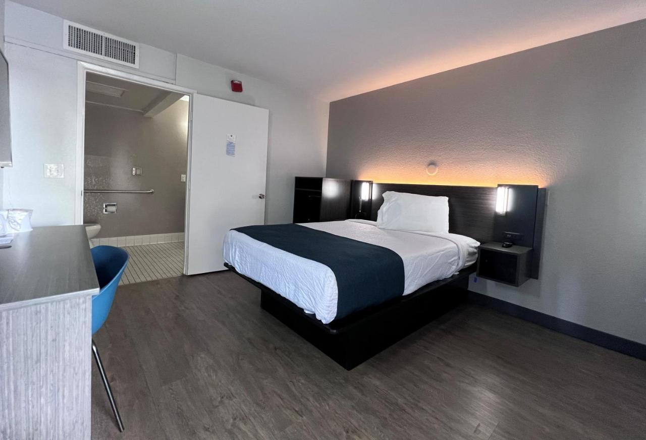 Motel 6-Bakersfield, Ca - South Exterior foto
